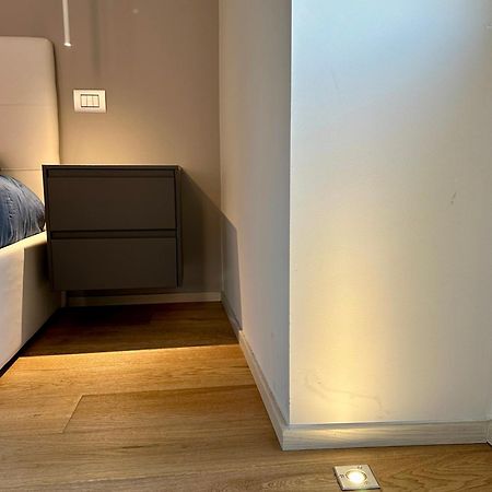 Lr Deluxe Apartments - Fondazione Prada - Metro M3 Milan Extérieur photo